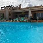 منزل ريفي Casal Oliveiras سيتوبال