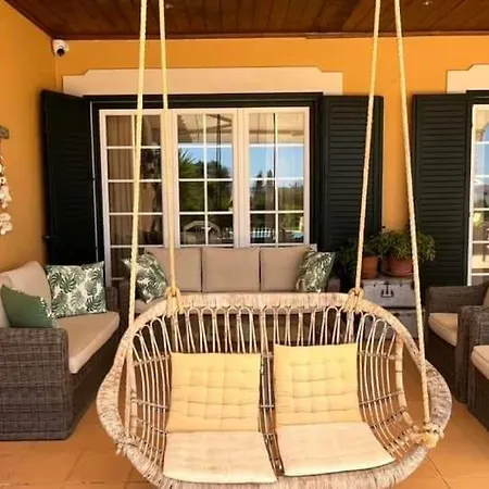 Летний дом Casal Oliveiras *