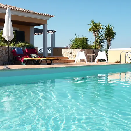 Летний дом Casal Oliveiras *