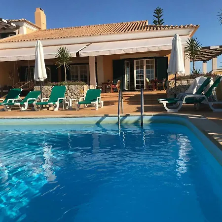 Casal Oliveiras Kır Evi